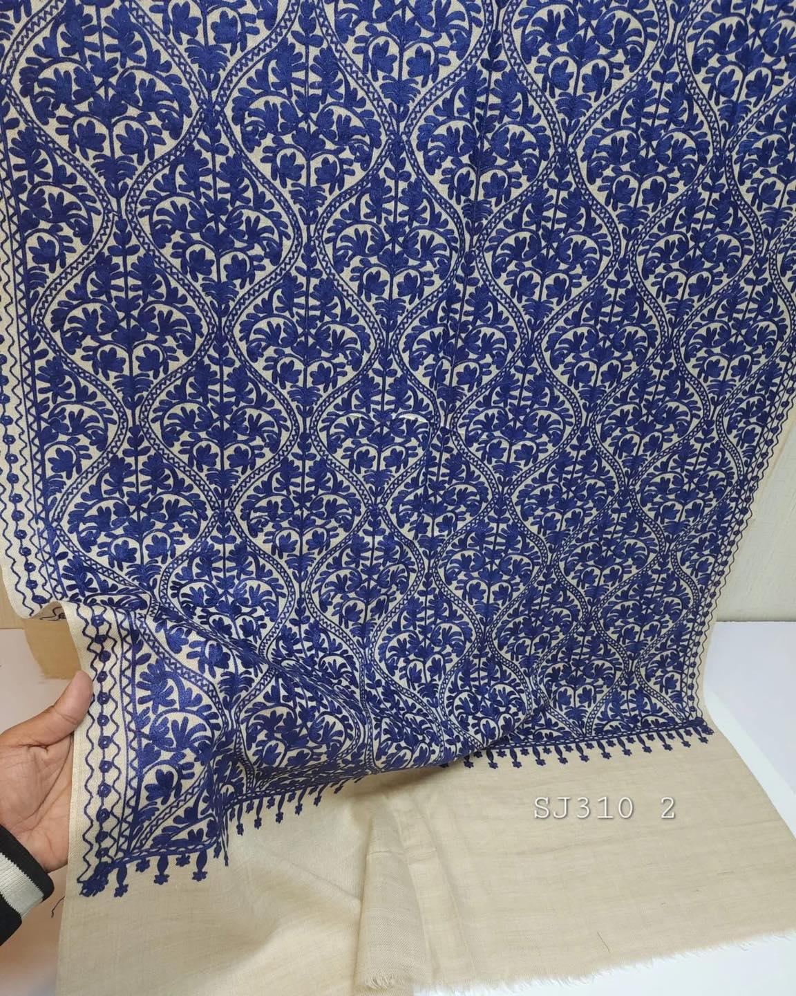 Matka Elegance Shawl